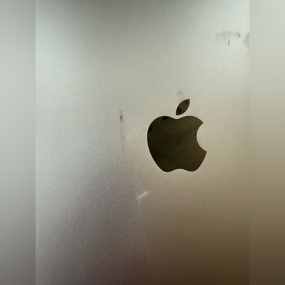 🍏 Apple iPad 5th Generation - Picture 6 of 14